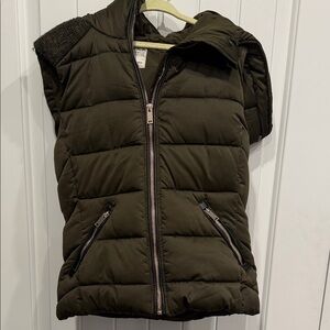 Zara Olive Puffer Vest